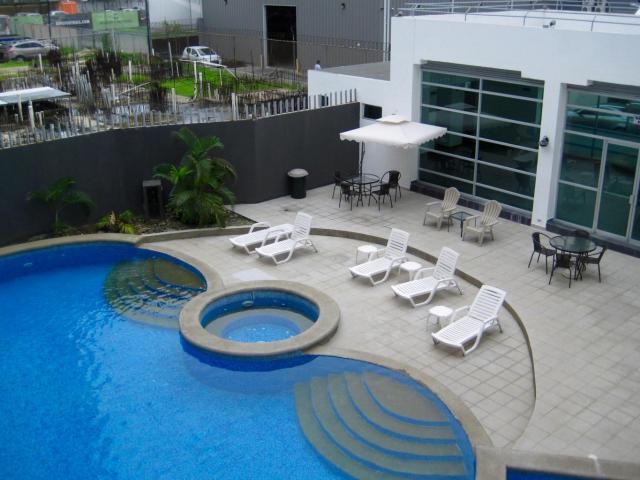 amoblado-apartamento-en-costa-del-este-en-alquiler-20-4621-epp_2